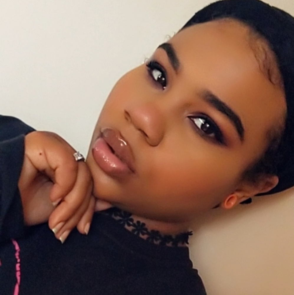 Meet your Posher, Gabi